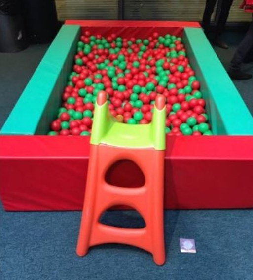 Piscine à Boules Mousse